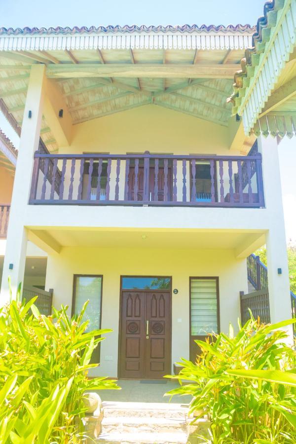 Guru Beach Resort Tangalle Exteriör bild